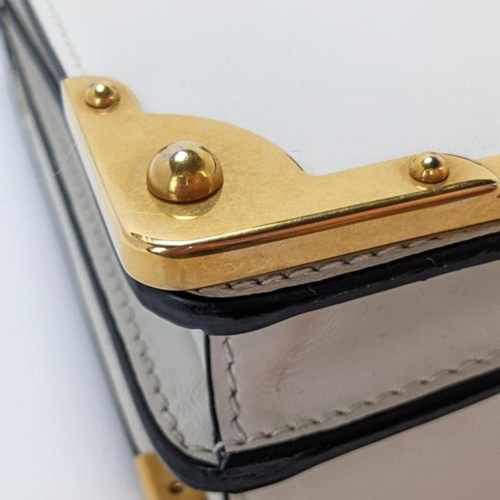 SOLD Prada Cahier Medium White Leather Cross Body Bag - Picture 8 of 12